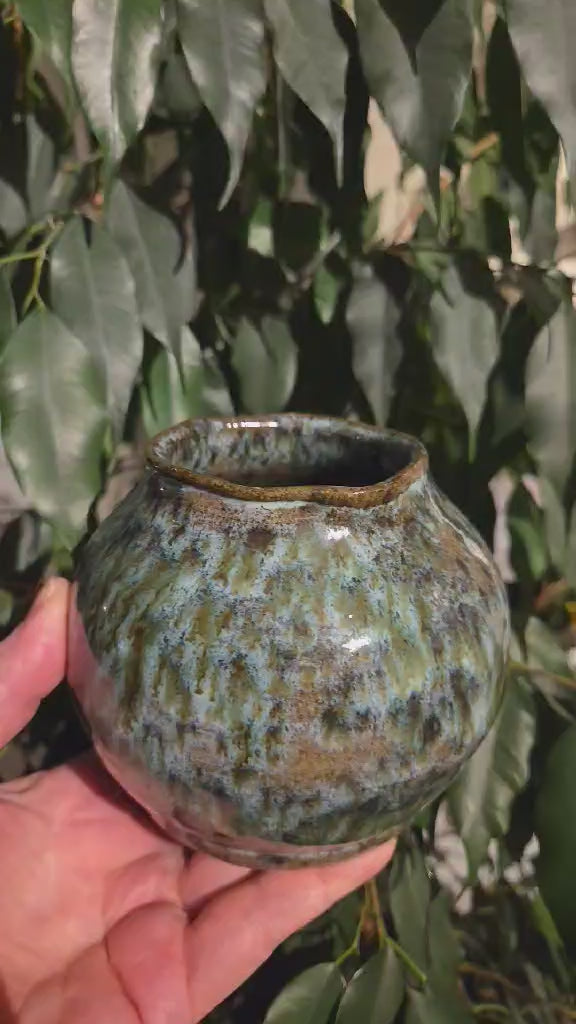 Woodland Vase, 10 cm.